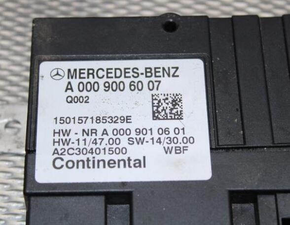 Relais für Kraftstoffpumpe Mercedes-Benz C-Klasse W205 A0009006007 P16490371