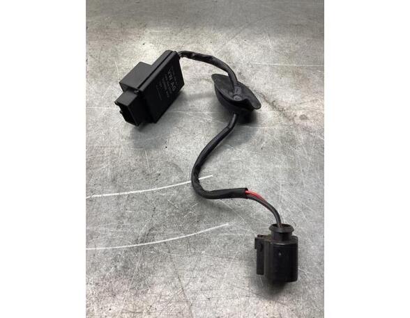 Fuel Pump Relay VW POLO (6R1, 6C1), VW POLO Van (6R), AUDI A1 (8X1, 8XK), AUDI A1 Sportback (8XA, 8XF)