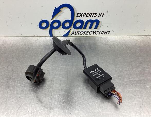 Fuel Pump Relay VW GOLF V (1K1)