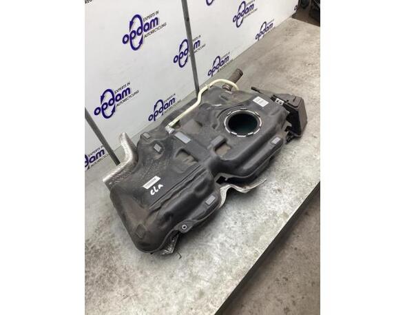 
Tank Mercedes-Benz CLA C118 A1770016899 P21024256
