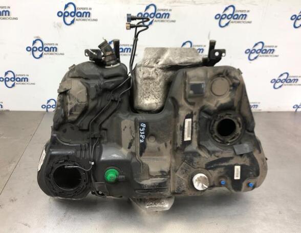 
Tank Volvo V70 III 135 31303871 P19596981
