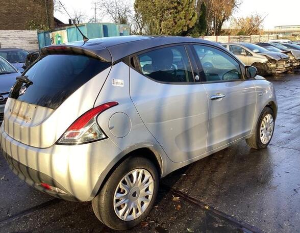 Fuel Tank Filler Flap LANCIA YPSILON (312_)