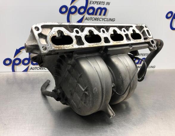 Intake Manifold OPEL ASTRA H Estate (A04)