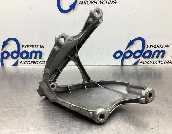 Engine Mount Bracket AUDI A4 (8W2, 8WC, B9)