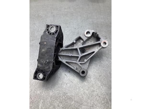 Engine Mount Bracket DACIA LOGAN MCV II