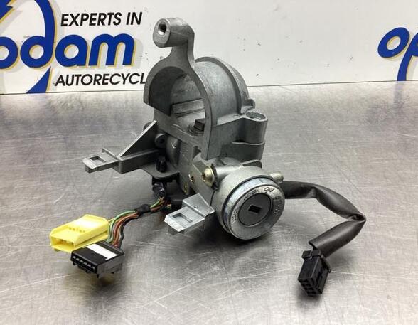 Steuergerät Motor Smart Forfour 454 MR587813 P17859768