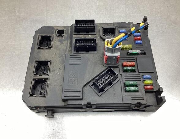 Control unit for engine PEUGEOT 1007 (KM_)