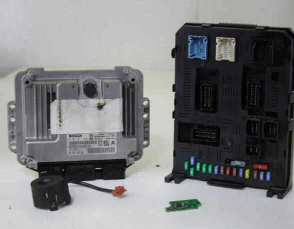 Control unit for engine PEUGEOT 307 (3A/C)