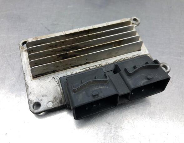 Control unit for engine RENAULT CLIO II (BB_, CB_)