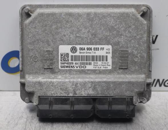 Control unit for engine SEAT LEON (1P1)