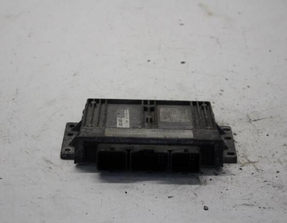 Control unit for engine PEUGEOT 106 II (1A_, 1C_)