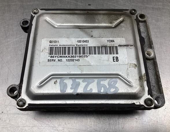 Control unit for engine OPEL ZAFIRA A MPV (T98)