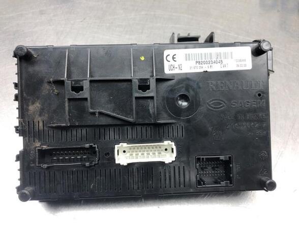 Control unit for engine RENAULT CLIO II (BB_, CB_)