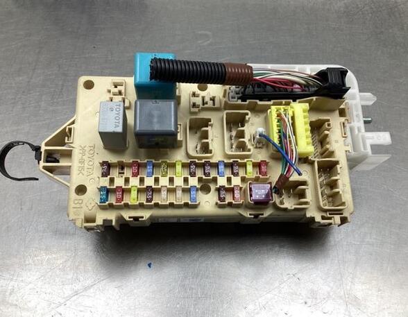 Control unit for engine TOYOTA COROLLA Verso (ZER_, ZZE12_, R1_)