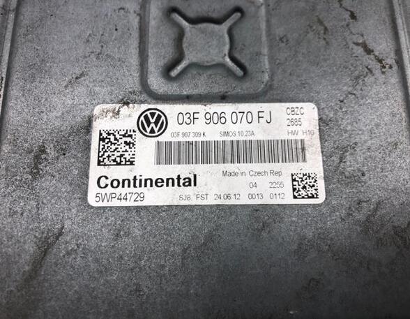 Regeleenheid motoregeling VW POLO (6R1, 6C1)