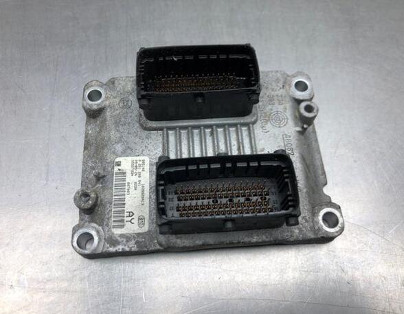 Control unit for engine OPEL CORSA D (S07)