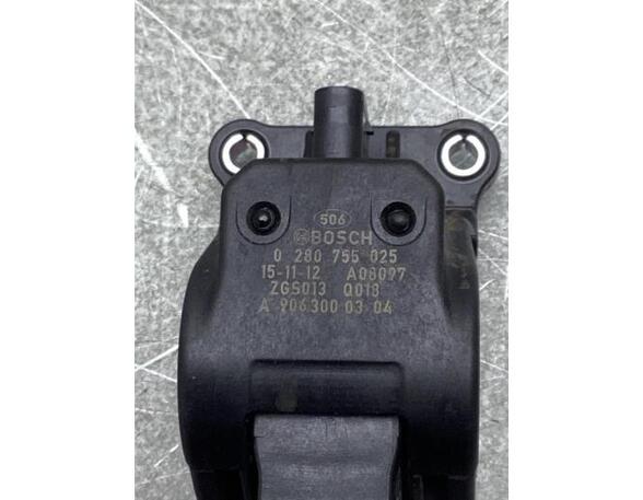 Throttle Position Sensor MERCEDES-BENZ VIANO (W639)