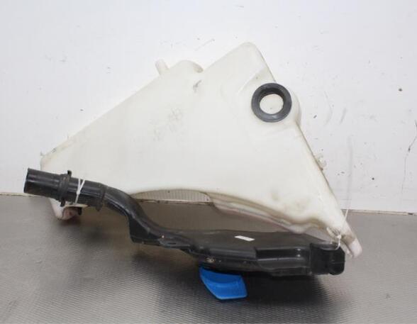 Washer Fluid Tank (Bottle) AUDI A5 Sportback (8TA), AUDI A4 Avant (8K5, B8), AUDI A4 Allroad (8KH, B8)