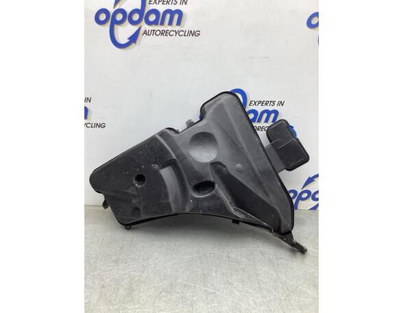 Washer Fluid Tank (Bottle) BMW 5 (G30, F90), BMW X1 (F48), BMW 2 Active Tourer (F45)