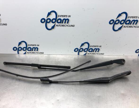 Wiper Arm VOLVO V50 (545)