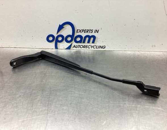 Wiper Arm OPEL CORSA F (P2JO)