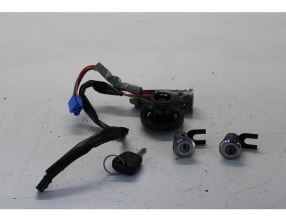 Lock Cylinder Kit CITROËN XSARA PICASSO (N68)