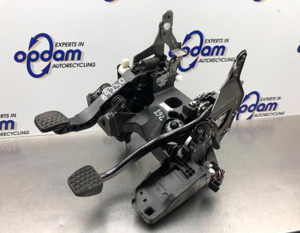 Pedal Assembly OPEL INSIGNIA A Sports Tourer (G09)