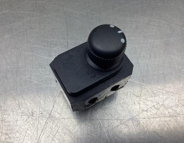 Mirror adjuster switch SUZUKI SX4 (EY, GY), SUZUKI SX4 Saloon (GY, RW)