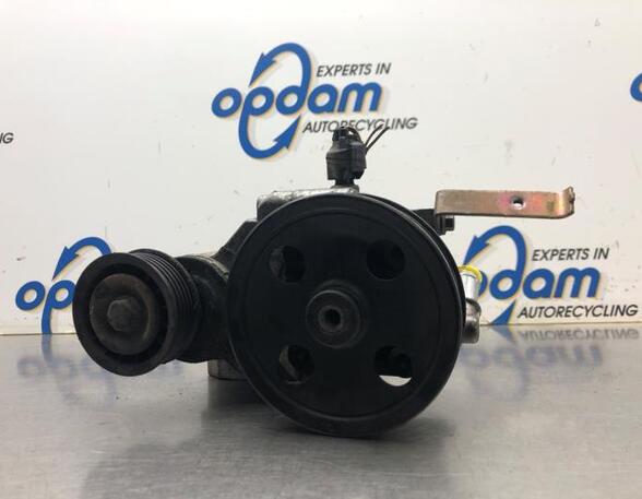 Power steering pump FORD FOCUS Turnier (DNW)