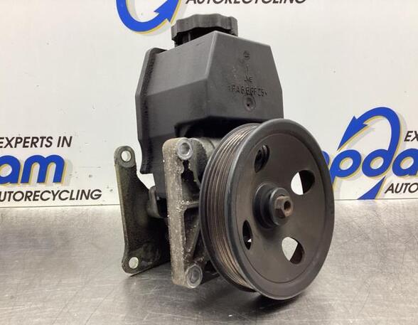 Power steering pump MERCEDES-BENZ CLK (C208)