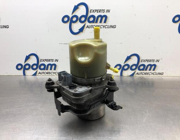 Power steering pump VOLVO V50 (545)