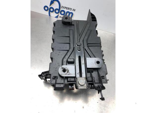 Batterijhouder OPEL CORSA E (X15)