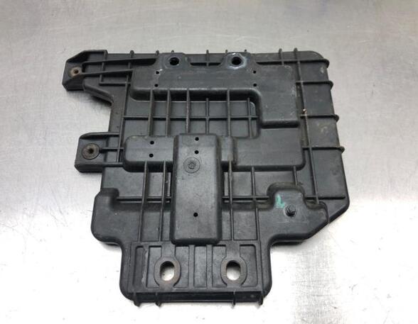 Battery holder HYUNDAI i20 (PB, PBT)