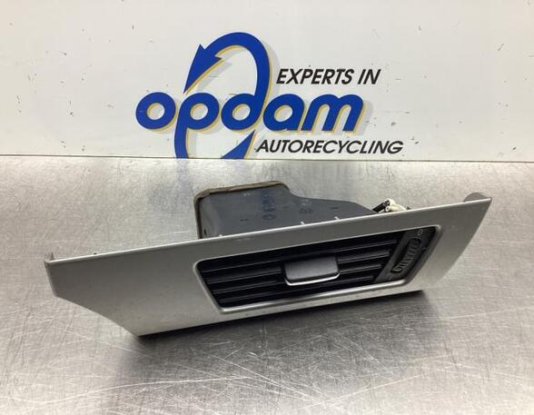 Dashboard ventilation grille BMW 3 (E90)