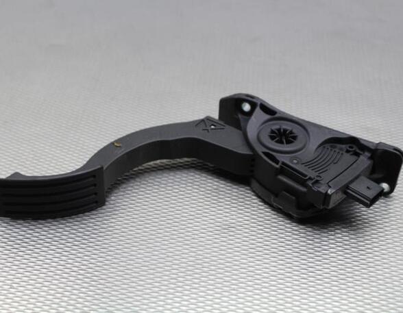 Accelerator pedal VOLVO V40 Hatchback (525, 526)