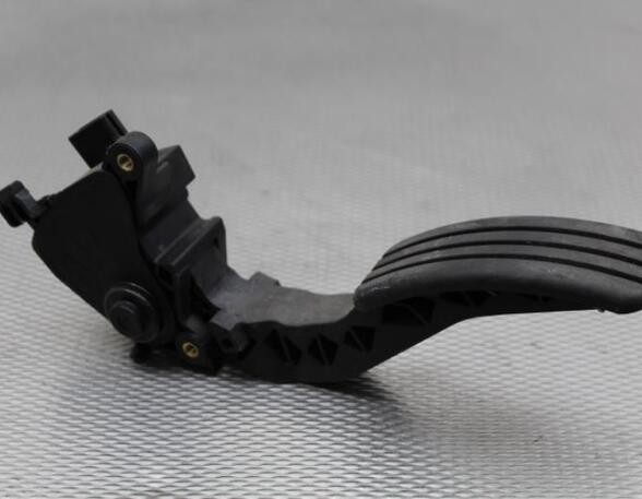 Accelerator pedal RENAULT MEGANE III Grandtour (KZ0/1)