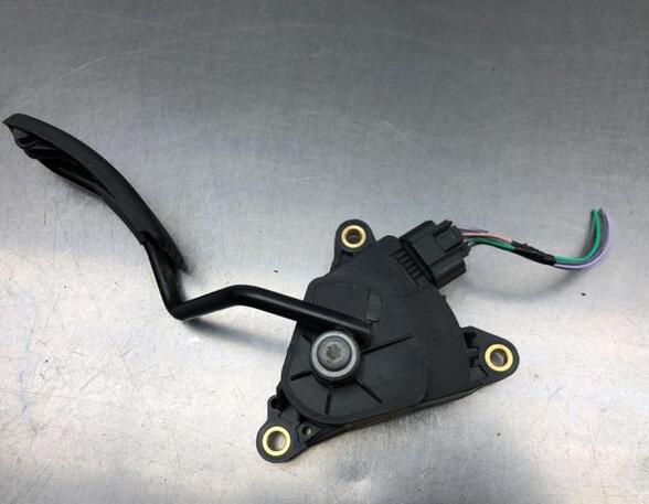 Pedalbelag für Fahrpedal Renault Kangoo II Rapid FW0 8200436878 P20538295