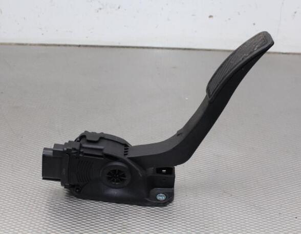 Accelerator pedal FORD FIESTA VI (CB1, CCN)