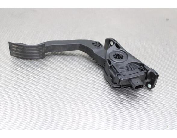 Accelerator pedal FORD KUGA II (DM2)