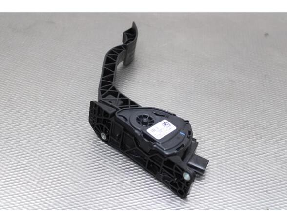 Accelerator pedal FORD KUGA II (DM2)