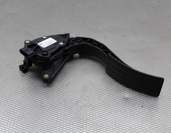 Accelerator pedal RENAULT CAPTUR I (J5_, H5_), RENAULT CLIO IV (BH_)