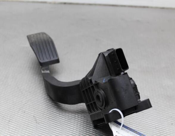 Accelerator pedal OPEL CORSA D (S07)