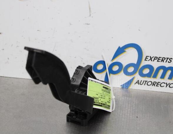 Pedalbelag für Fahrpedal Opel Corsa D S07 55702020 P15647644