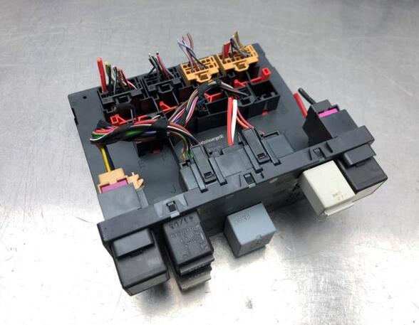 Control unit central electric (BCM) VW GOLF V (1K1)