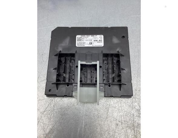 Control unit central electric (BCM) AUDI A3 Limousine (8YS)