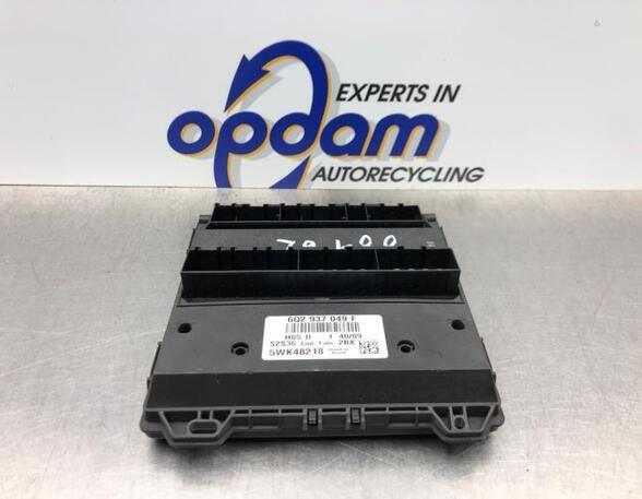 Control unit central electric (BCM) VW FOX Hatchback (5Z1, 5Z3, 5Z4)