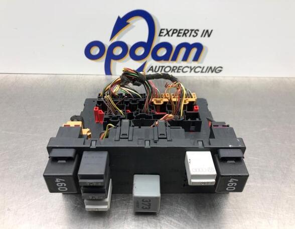 Control unit central electric (BCM) SEAT LEON (1P1)