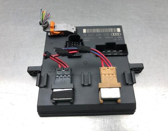 Control unit central electric (BCM) AUDI A4 Avant (8E5, B6), AUDI A4 Avant (8ED, B7)