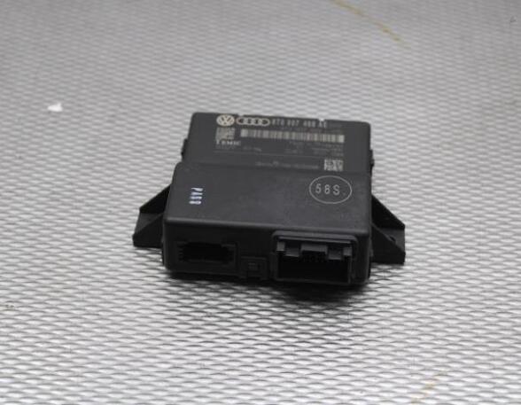 Control unit gateway AUDI A5 Sportback (8TA), AUDI A4 Avant (8K5, B8)