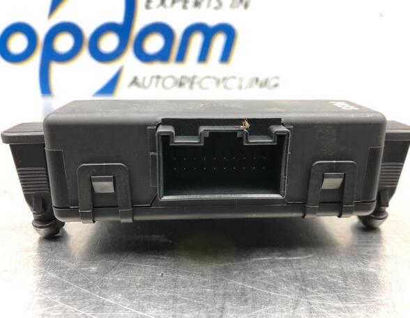 Control unit gateway VW GOLF V (1K1)